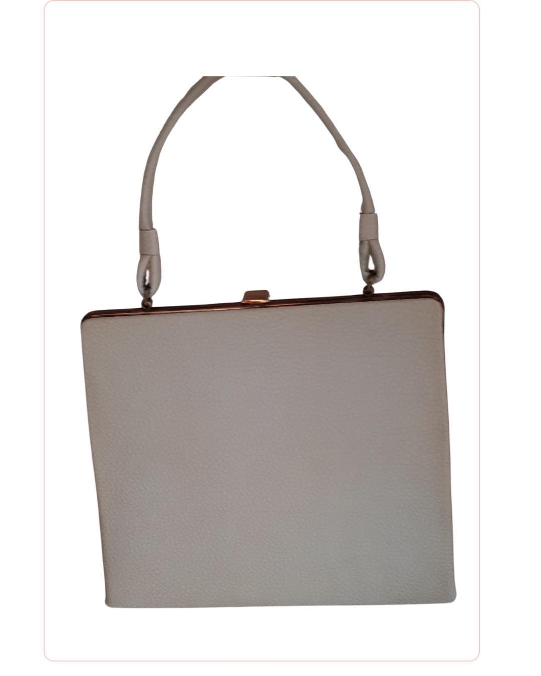 Blanco bolso trapezoidal - Boutique Insomnia Vintage