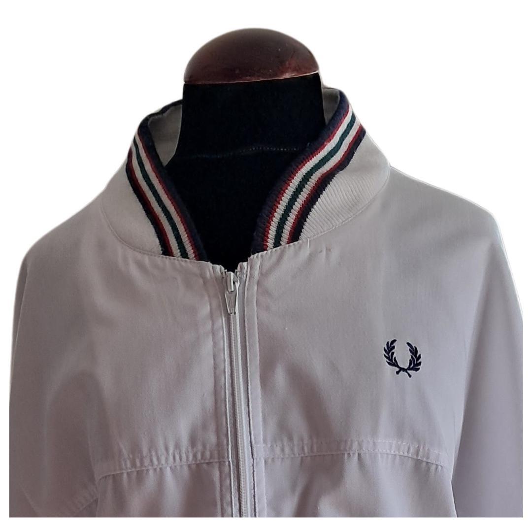 Chaqueta blanca Fred Perry - Boutique Insomnia Vintage