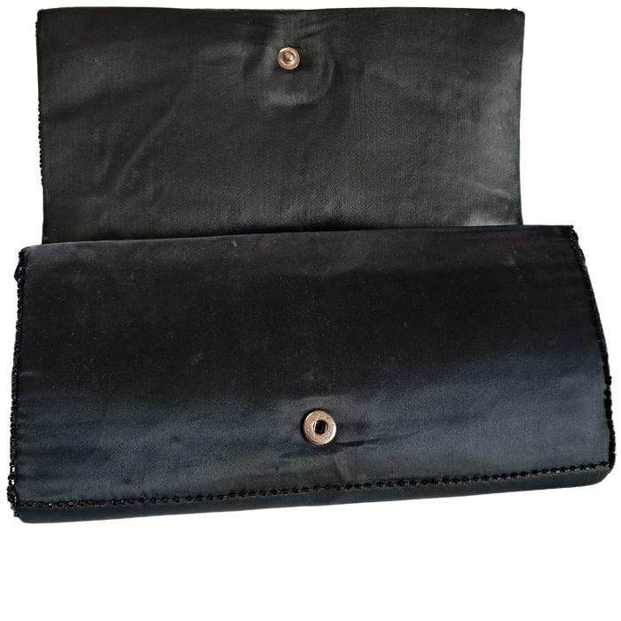 Negro clutch raso y cuentas - Boutique Insomnia Vintage